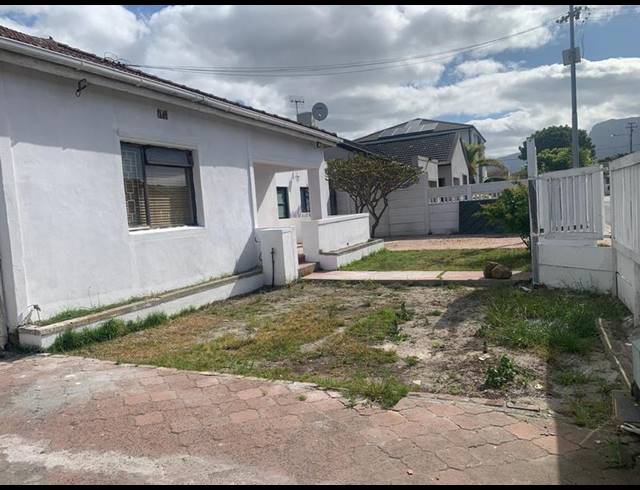 7 BEDROOM HOUSE FOR SALE IN BELGRAVIA